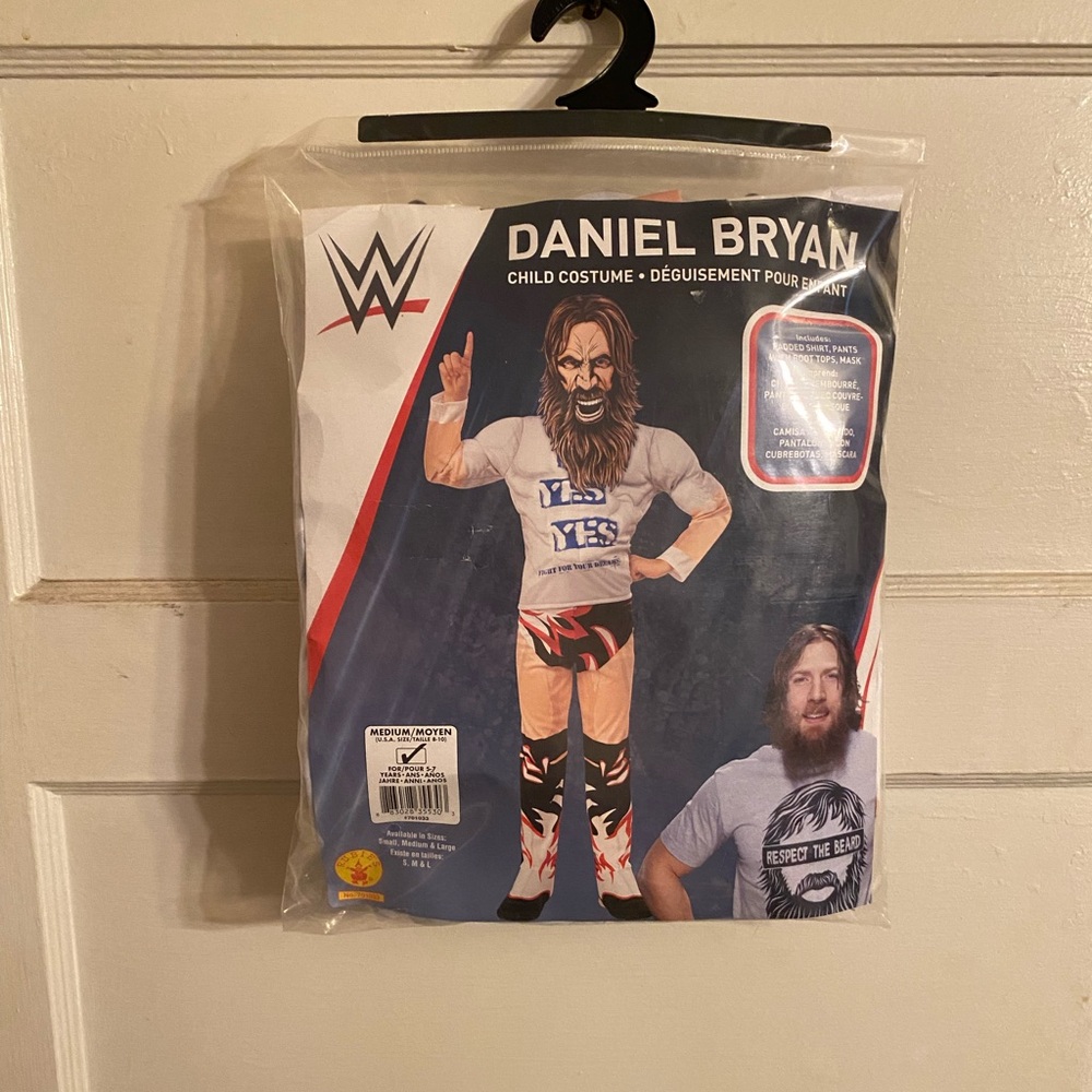 New 2019 WWE Daniel Bryan Kid's Ages 5-7 Years Old Rubies Halloween Costume.